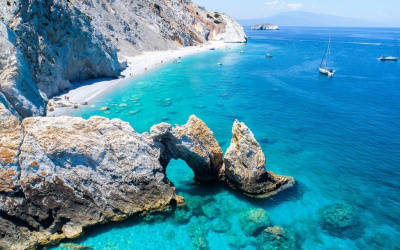 Σκιάθος κρουαζιέρα κάθε Κυριακή