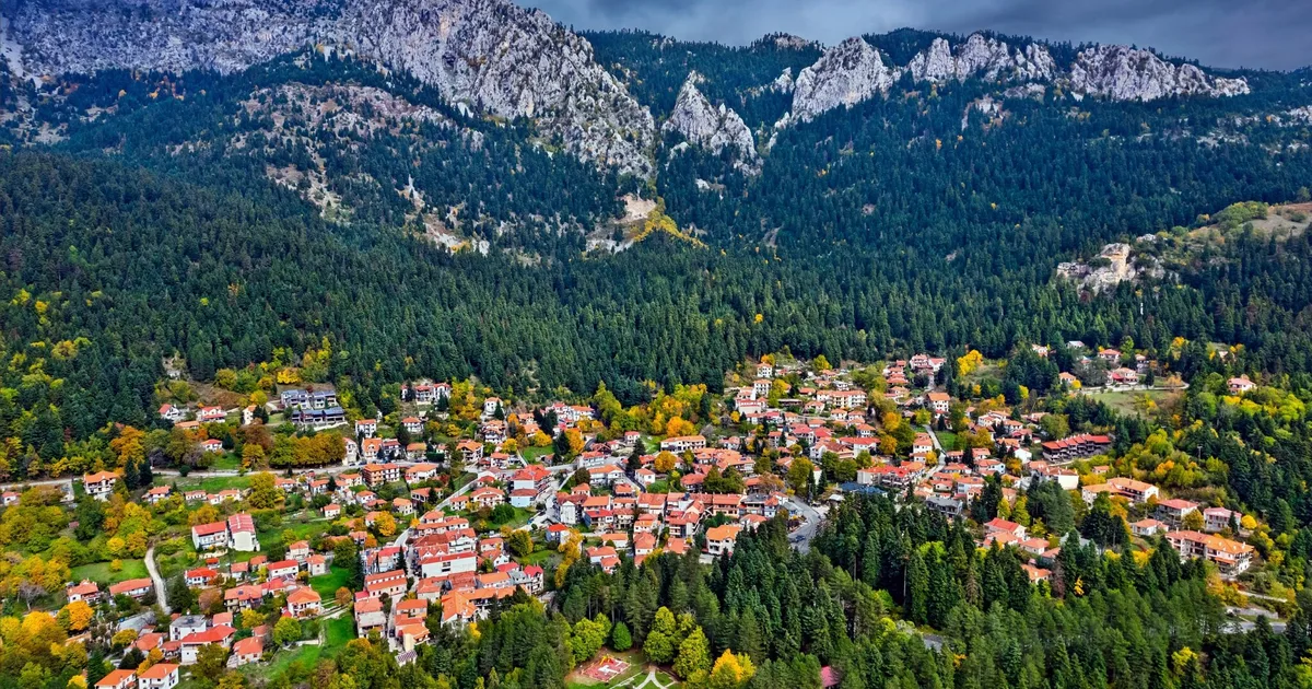 Πόρτα Παναγιά  Περτούλι - Ελάτη  Νεραϊδοχωρι 